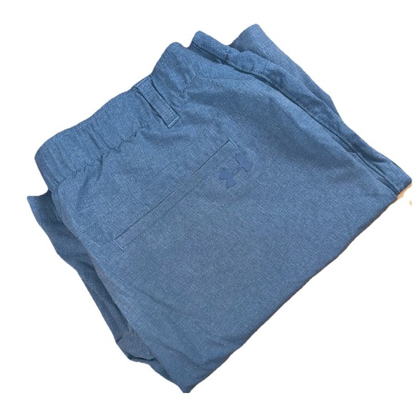 Under Armour Golf Shorts Light Blue Mens 38 Vented Stretch WaistBand Heatgear - Picture 1 of 7